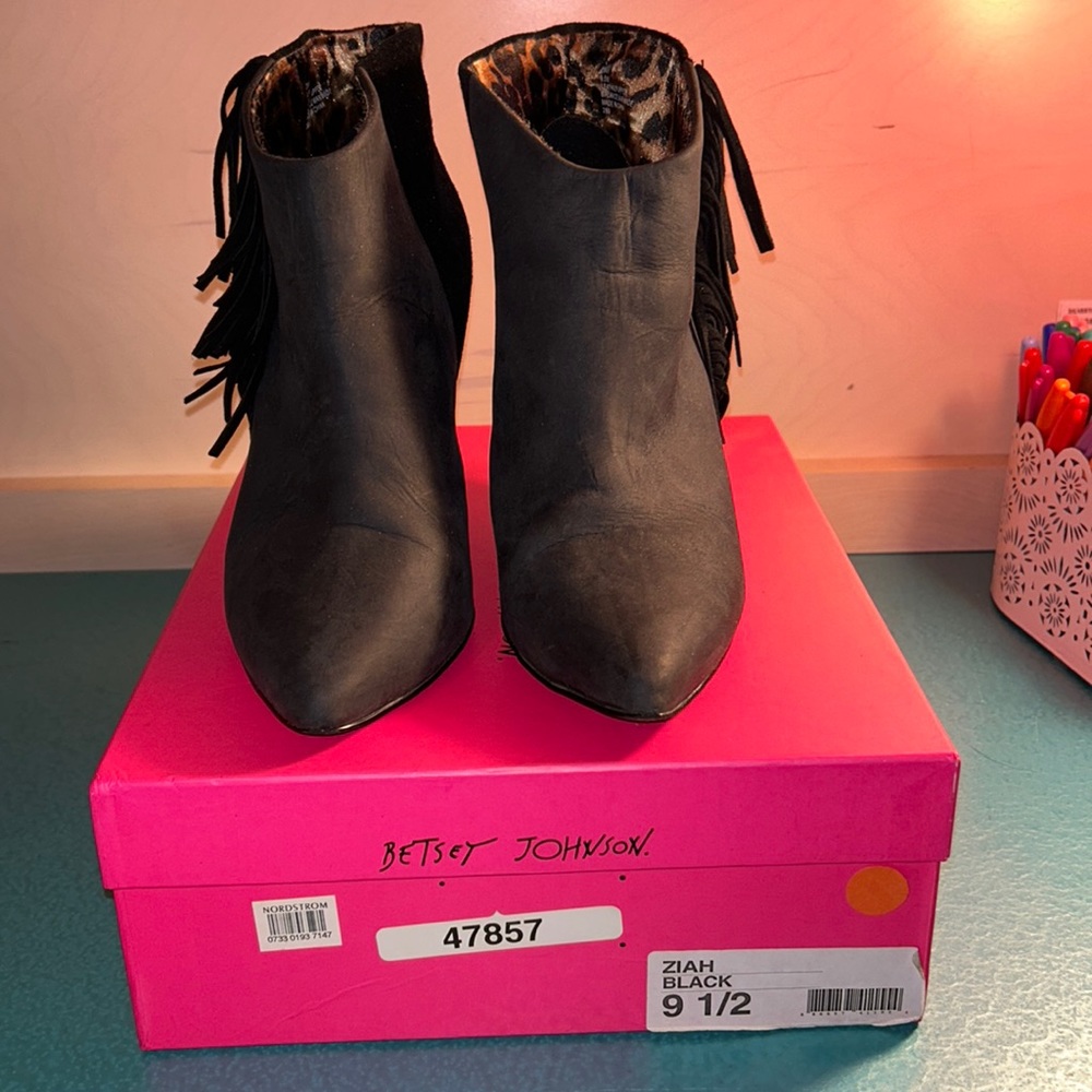 Fringe booties